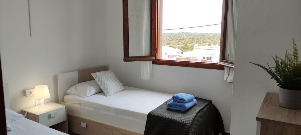 Precioso Apartamento Residencial Con Piscina Cala En Porter  Exterior photo